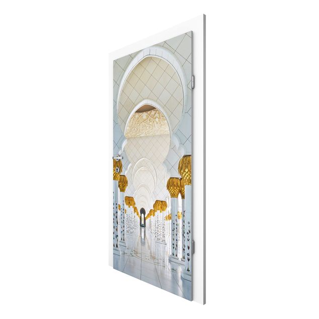 Deur behang Mosque In Abu Dhabi