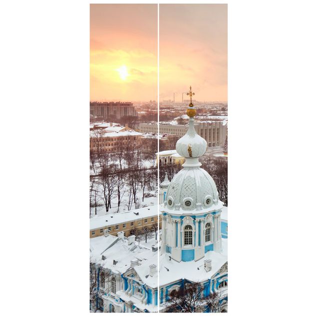 Deur behang Winter In St. Petersburg