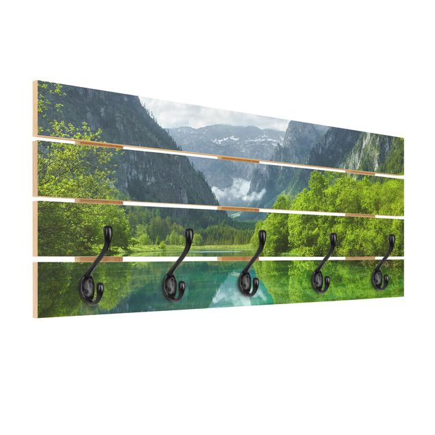 Wandkapstokken houten pallet Mountain Lake With Water Reflection