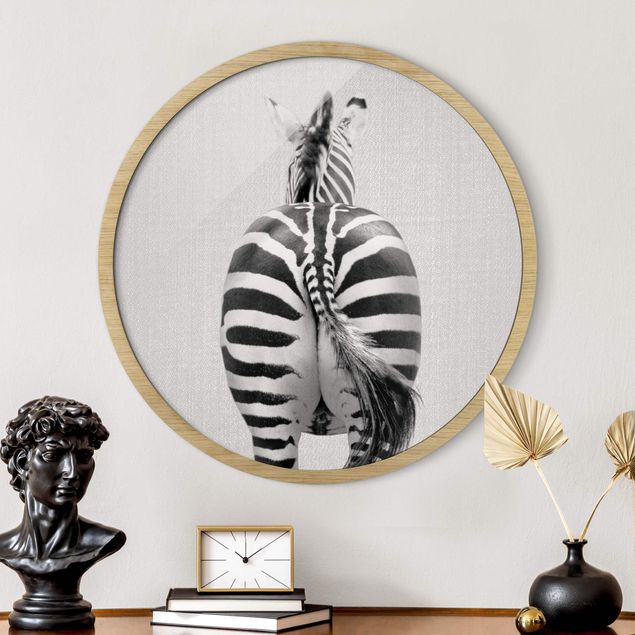 Runde gerahmte Bilder Zebra From Behind Black And White